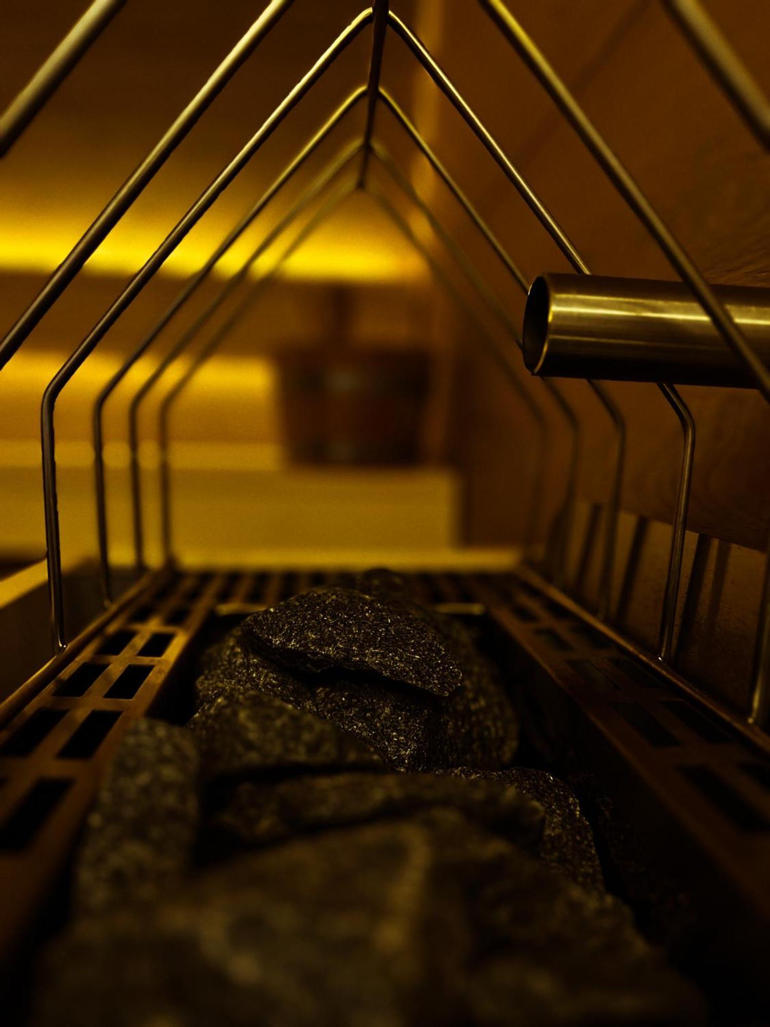 Hotel Alpenhof - New Sauna Area 배드호프가스타인 외부 사진